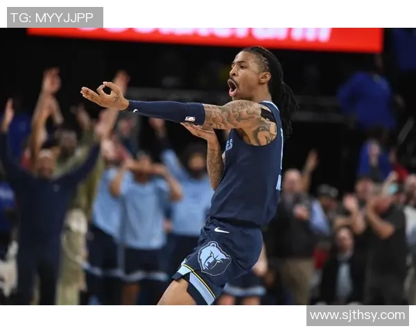 夜店足球球星视频曝光揭秘球场外的精彩生活与争议时刻